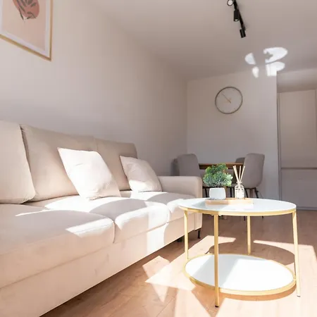 Jasna Przystan Ченстохова